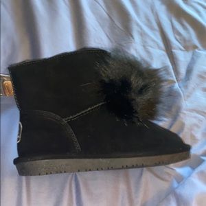 Bear paw boots with puff